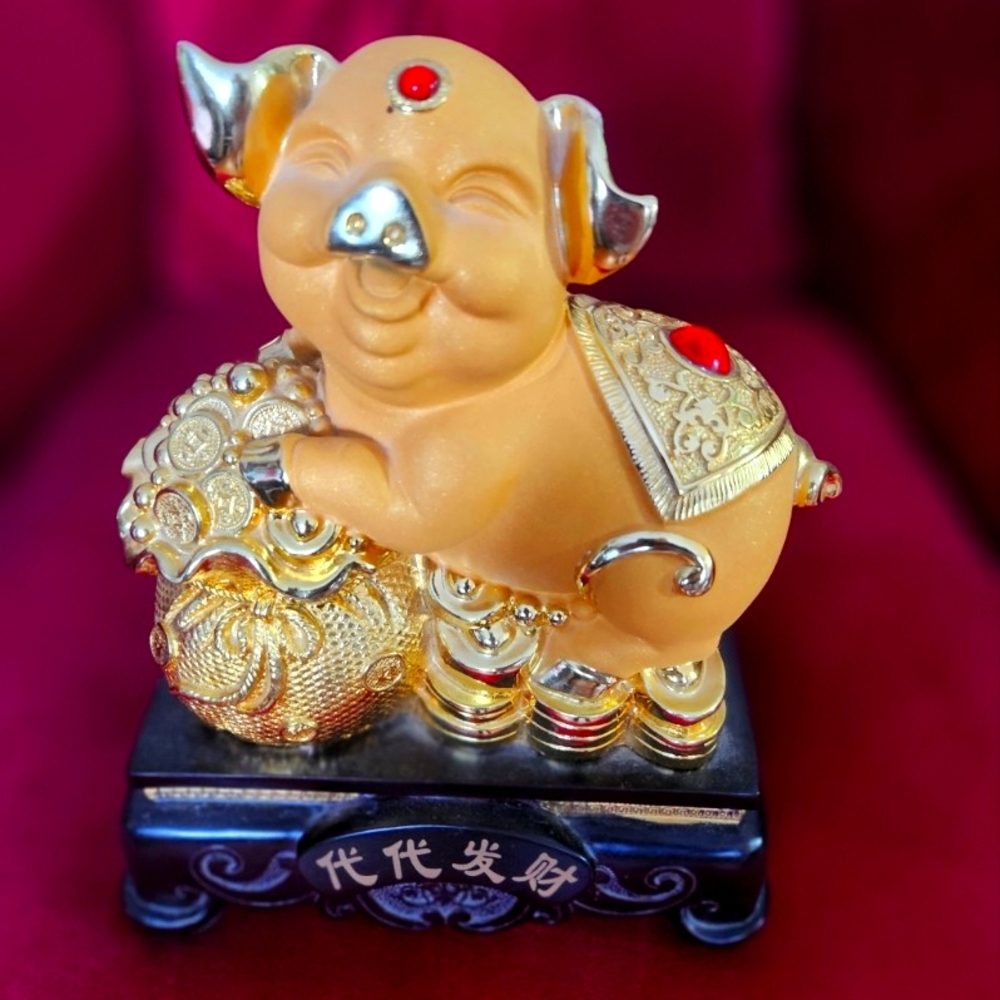 Buddha pig, about 2 to 3 pounds, cherry wood